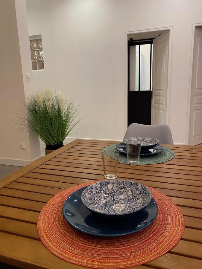 La Maison D'Angelique - Colocation Hoteliere A 150M Gare Tgv- Grande Cuisine Equipee & Salon - Fibre - Netflix Niort Buitenkant foto