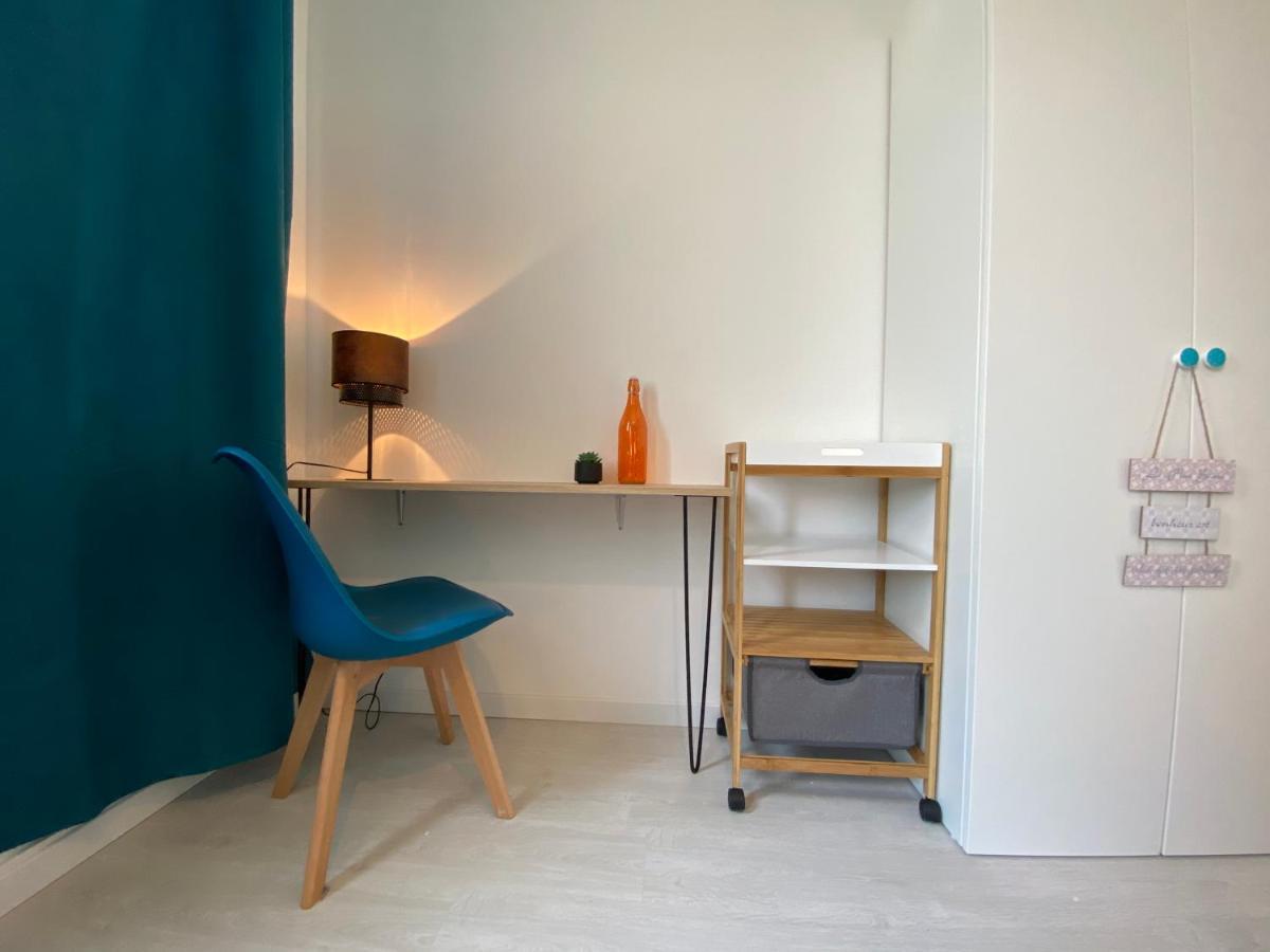 La Maison D'Angelique - Colocation Hoteliere A 150M Gare Tgv- Grande Cuisine Equipee & Salon - Fibre - Netflix Niort Buitenkant foto