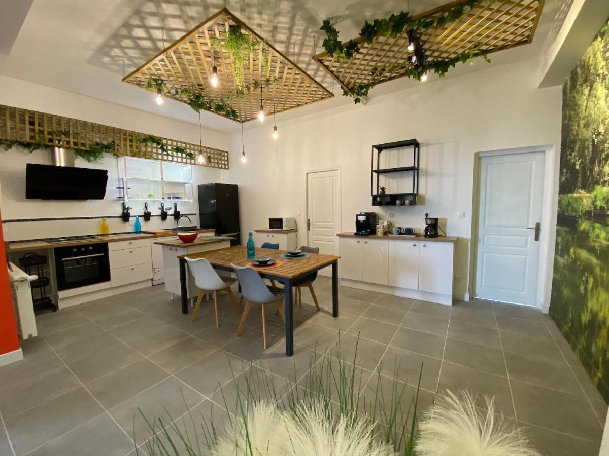 La Maison D'Angelique - Colocation Hoteliere A 150M Gare Tgv- Grande Cuisine Equipee & Salon - Fibre - Netflix Niort Buitenkant foto