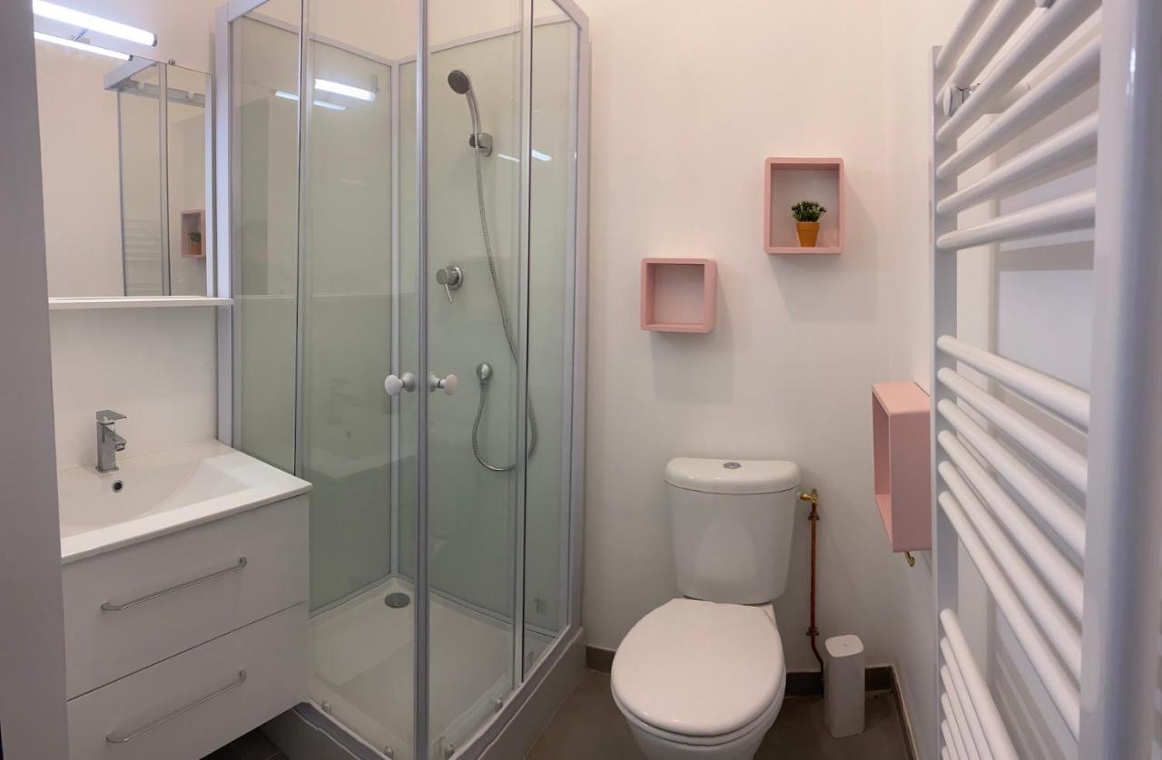 La Maison D'Angelique - Colocation Hoteliere A 150M Gare Tgv- Grande Cuisine Equipee & Salon - Fibre - Netflix Niort Buitenkant foto