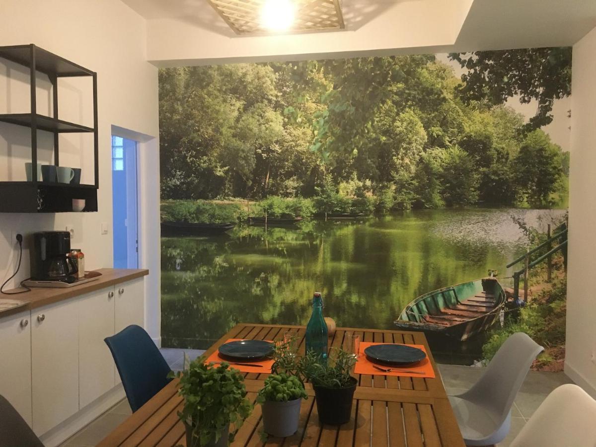La Maison D'Angelique - Colocation Hoteliere A 150M Gare Tgv- Grande Cuisine Equipee & Salon - Fibre - Netflix Niort Buitenkant foto