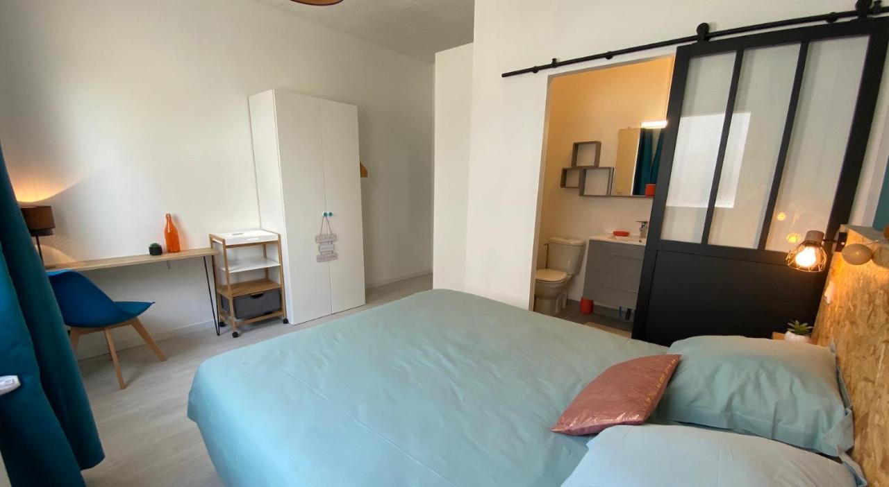 La Maison D'Angelique - Colocation Hoteliere A 150M Gare Tgv- Grande Cuisine Equipee & Salon - Fibre - Netflix Niort Buitenkant foto