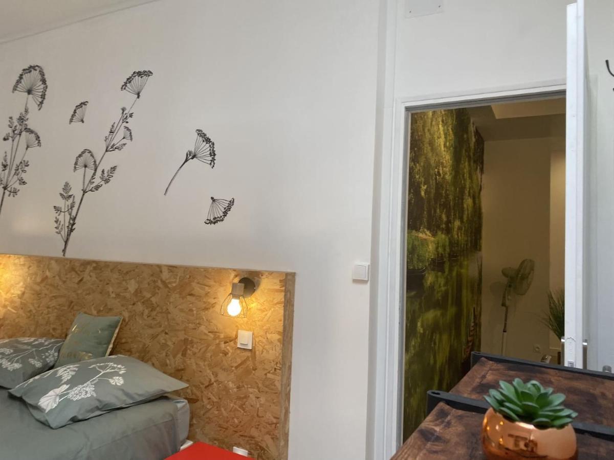 La Maison D'Angelique - Colocation Hoteliere A 150M Gare Tgv- Grande Cuisine Equipee & Salon - Fibre - Netflix Niort Buitenkant foto