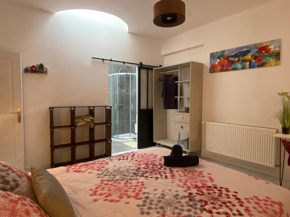 La Maison D'Angelique - Colocation Hoteliere A 150M Gare Tgv- Grande Cuisine Equipee & Salon - Fibre - Netflix Niort Buitenkant foto